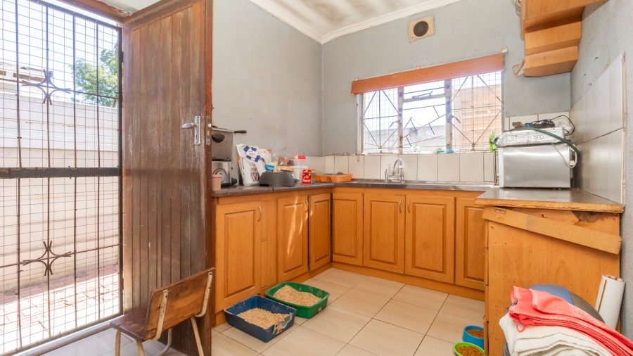 4 Bedroom Property for Sale in Belmont Park Western Cape